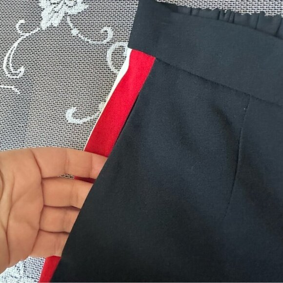 Aritzia Babaton Conan Pant Terado black with red side stripe crop Size 00 - Picture 6 of 10
